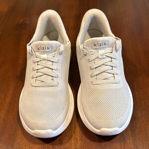 Kizik Lace Up Low Top Unisex Gray Sneakers Men’s 5.5 Women’s 7